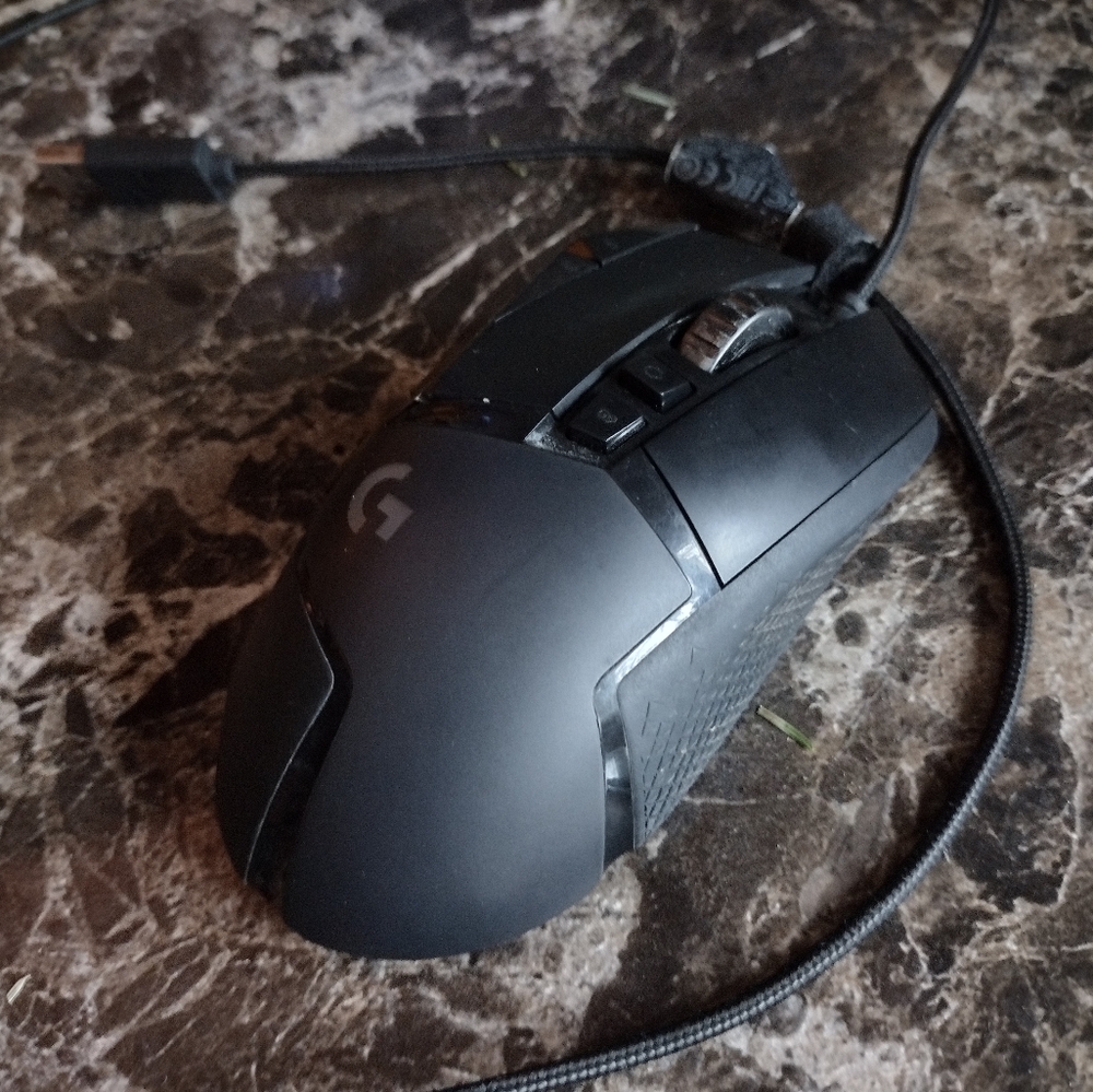 Logitech gaming mouse - Picture 2 of 3